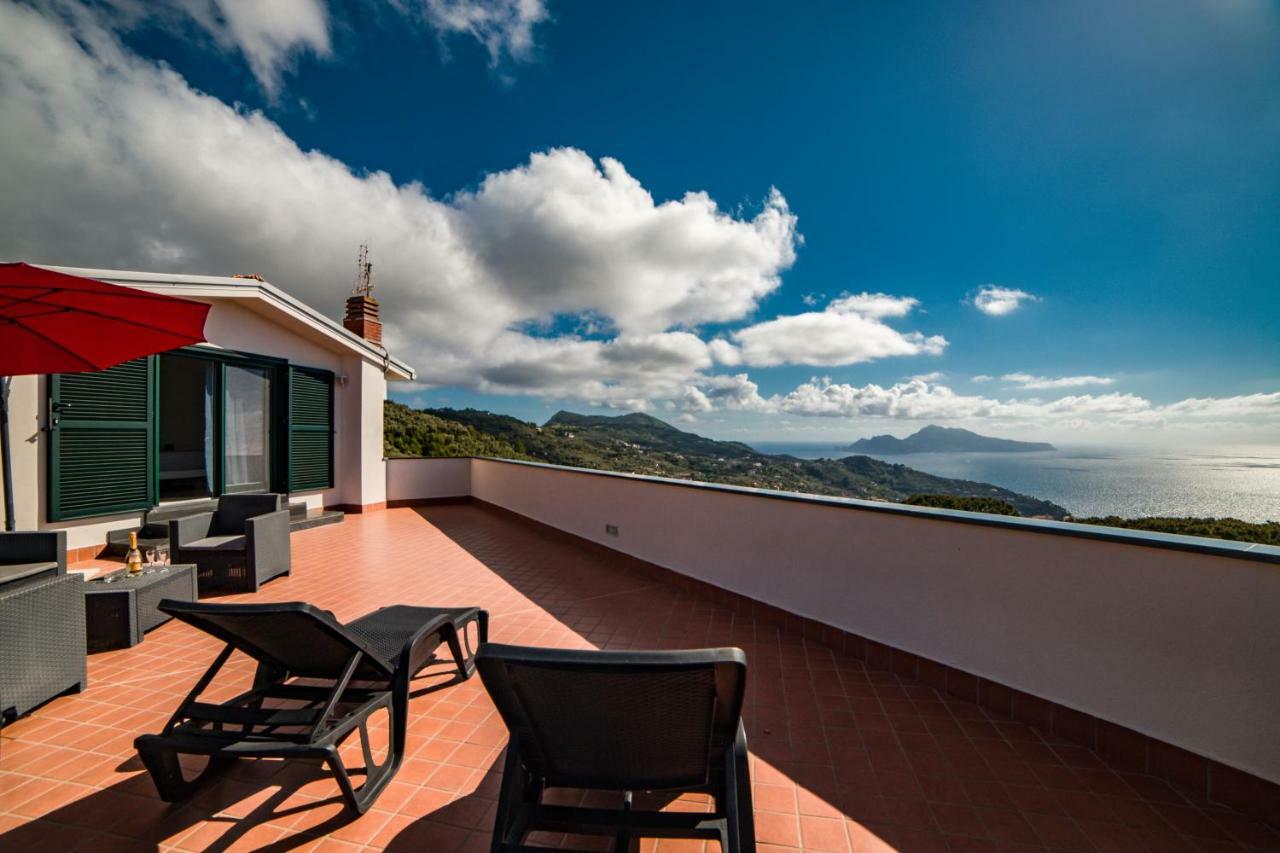 Villa Bellatrix Massa Lubrense Exteriör bild
